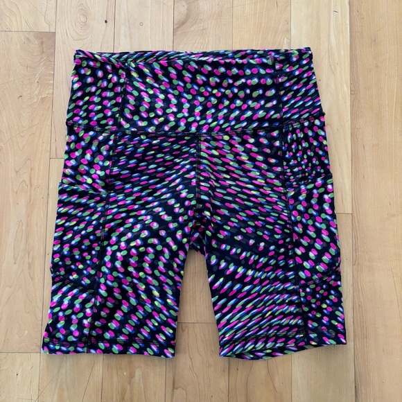 lululemon athletica Pants - Lululemon 6 SEAWHEEZE fast and free high rise shorts 8” RARE